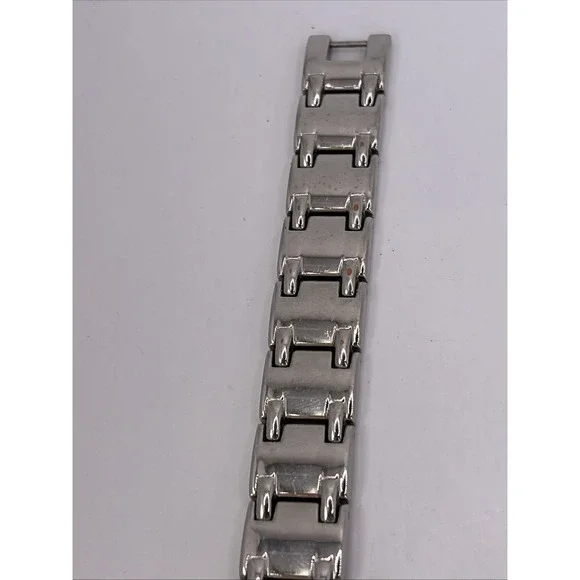 Merona Women's Tank Quartz Watch Silver Tone 7.5" Band 19mm Case-‎ New Battery - Picture 4 of 9